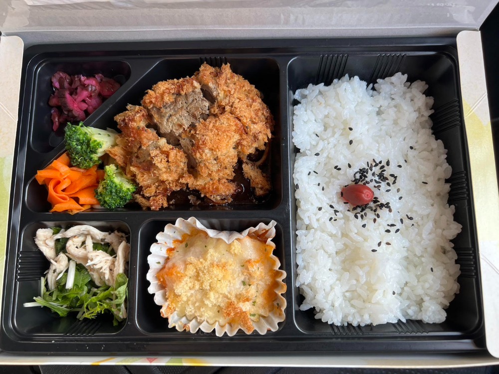 カツ弁当